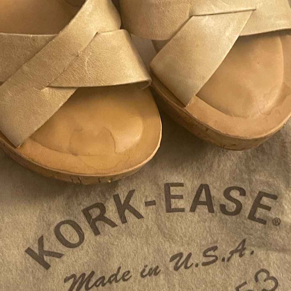 Kork-Ease Tan Platform Sandals - Picture 10 of 10